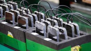 mobile manufacturers, union labour ministry, ESIC, coronavirus lockdown, coronavirus pandemic, coronavirus in India, mobile phone manufacturing in India, smartphones, companies