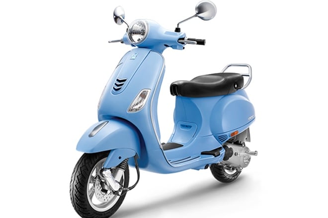 BSVI Vespa SXL 149 and BSVI Vespa VXL 149 launched, price starts from 1.22 lakh rupee, know engine and power detail