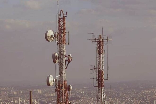 If we see the state-run BSNL, its 3G network is largely built by Chinese vendor ZTE taking its share in the total network to 40%.