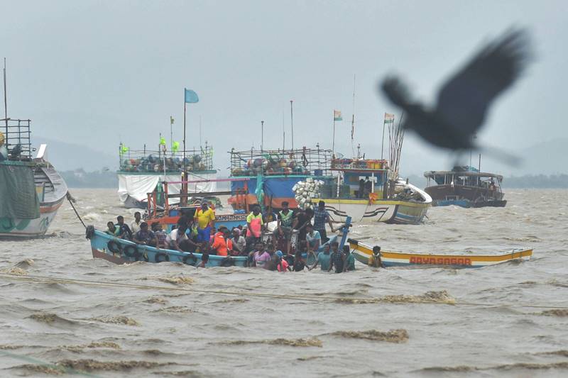 nisarga cyclone live, nisarga cyclone photos, cyclone live, cyclone nisarga mumbai, cyclone mumbai, mumbai cyclone nisarga, cyclone nisarga tracker, cyclone tracker, nisarga cyclone location, nisarga cyclone tracking, cyclone tracking, nisarga cyclone live tracking, live cyclone tracking, cyclone nisarga 2020, cyclone in mumbai, imd cyclone nisarga, rsmcnewdelhi.imd.gov.in, nisarga tracking, nisarga mumbai, nisarga maharashtra
