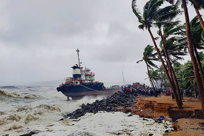 nisarga cyclone live, nisarga cyclone photos, cyclone live, cyclone nisarga mumbai, cyclone mumbai, mumbai cyclone nisarga, cyclone nisarga tracker, cyclone tracker, nisarga cyclone location, nisarga cyclone tracking, cyclone tracking, nisarga cyclone live tracking, live cyclone tracking, cyclone nisarga 2020, cyclone in mumbai, imd cyclone nisarga, rsmcnewdelhi.imd.gov.in, nisarga tracking, nisarga mumbai, nisarga maharashtra