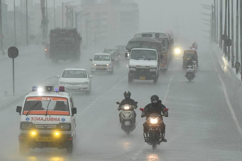 nisarga cyclone live, nisarga cyclone photos, cyclone live, cyclone nisarga mumbai, cyclone mumbai, mumbai cyclone nisarga, cyclone nisarga tracker, cyclone tracker, nisarga cyclone location, nisarga cyclone tracking, cyclone tracking, nisarga cyclone live tracking, live cyclone tracking, cyclone nisarga 2020, cyclone in mumbai, imd cyclone nisarga, rsmcnewdelhi.imd.gov.in, nisarga tracking, nisarga mumbai, nisarga maharashtra