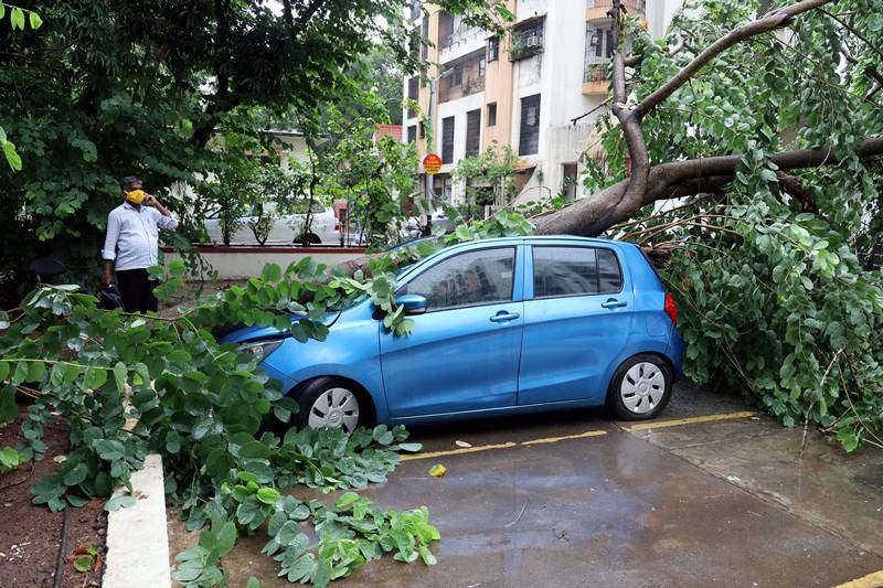 nisarga cyclone live, nisarga cyclone photos, cyclone live, cyclone nisarga mumbai, cyclone mumbai, mumbai cyclone nisarga, cyclone nisarga tracker, cyclone tracker, nisarga cyclone location, nisarga cyclone tracking, cyclone tracking, nisarga cyclone live tracking, live cyclone tracking, cyclone nisarga 2020, cyclone in mumbai, imd cyclone nisarga, rsmcnewdelhi.imd.gov.in, nisarga tracking, nisarga mumbai, nisarga maharashtra