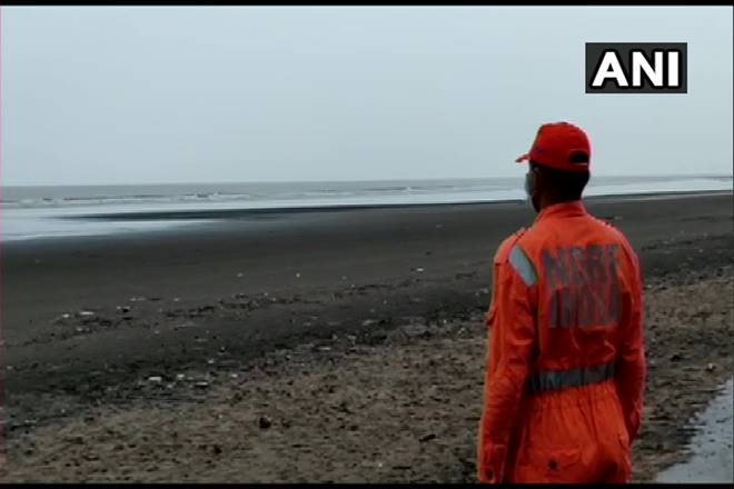 mumbai weather, cyclone nisarga live news mumbai weather, cyclone nisarga live news