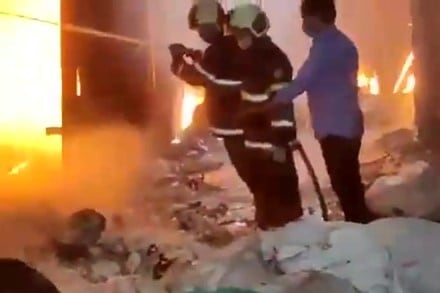 scrap godown, kurla fire