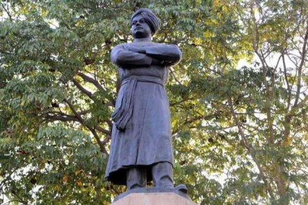 Vivekanand statue