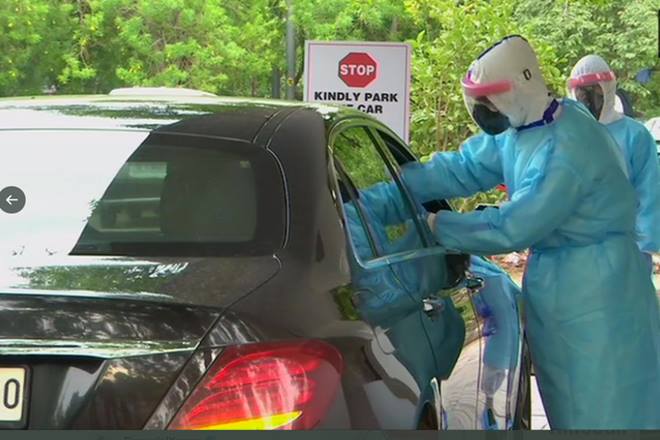 The samples are taken while the patient keeps sitting in her vehicle in a stipulated time of 20 minutes, Dr Arjun Dang, CEO of Dr Dangs Lab told ANI. 