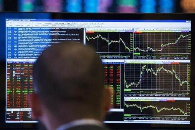 Market HIGHLIGHTS: Sensex ends in red for second straight day, L&T jumps over 4%, Sun Pharma, Airtel fall 2% Market HIGHLIGHTS: Sensex ends in red for second straight day, L&T jumps over 4%, Sun Pharma, Airtel fall 2%