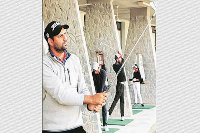 Mann's unconventional fitting advice had created waves because it radically challenging long held notions about shaft flex. Mann's unconventional fitting advice had created waves because it radically challenging long held notions about shaft flex.