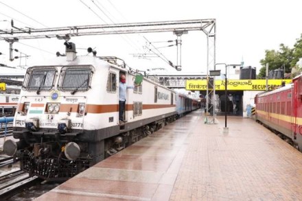 The TTE staff may be asked to dispense with tie and coat in order to prevent or reduce the chances of COVID-19 infection. The TTE staff may be asked to dispense with tie and coat in order to prevent or reduce the chances of COVID-19 infection.