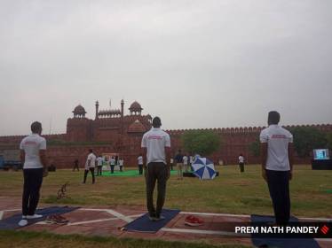 SC refuses to hear PIL for standard Yoga protocol to enhance COVID-19 resistance