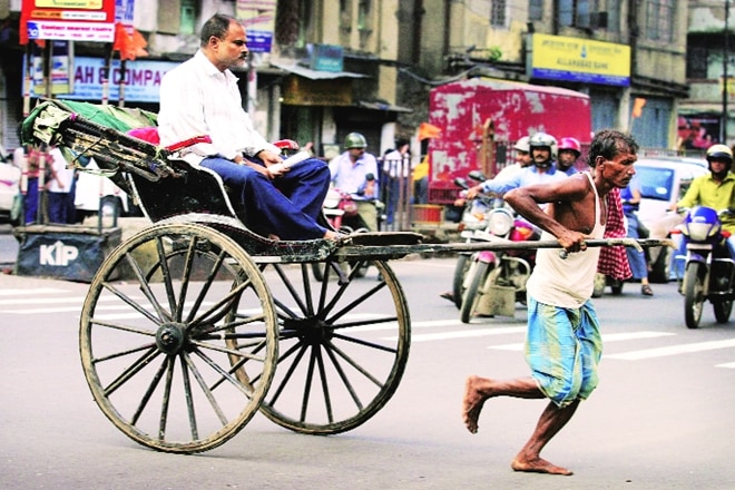 Taslima Nasreen's new novel exposes the hypocrisies of Kolkata, the distrust and hatred that exists between Hindus and Muslims (Bloomberg)