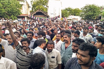 Villagers in Tamil Nadu's Tuticorin stage protest against the death of Jayaraj and his son J Bennicks (PTI Image)