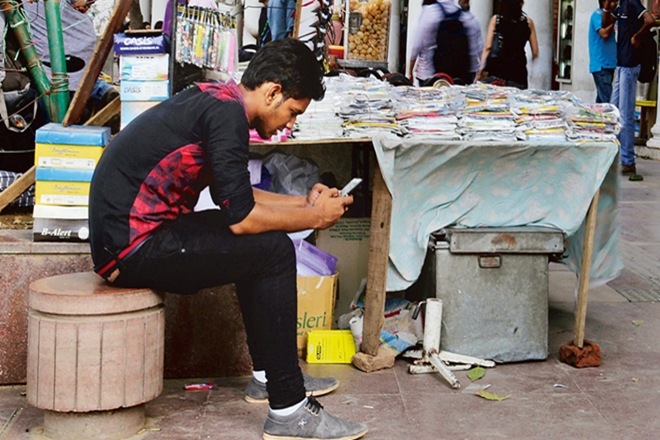 The Lybrate platform has more than 3000 psychiatrists, psychologists and counsellors from across the country.