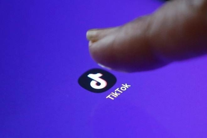 TikTok users, including influencers with huge fan-followings, have started switching to Roposo in large numbers after the ban.