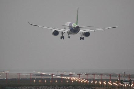 Full resumption of international flights once global Covid-19 cases come down: DGCA