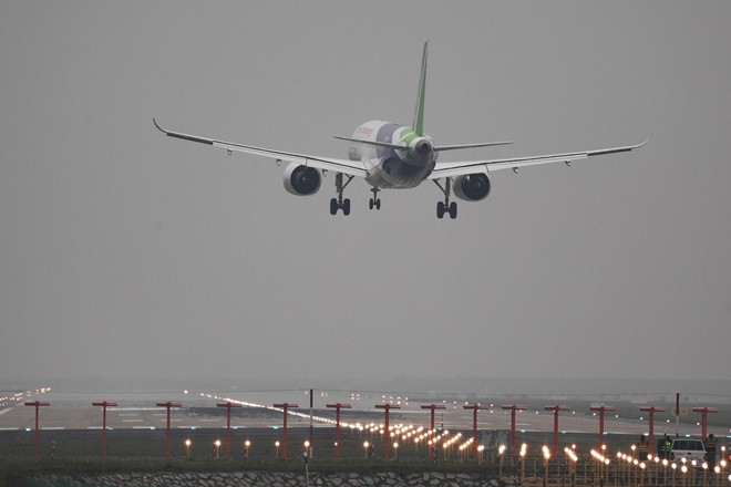India negotiating with 13 countries to establish bilateral air bubble arrangements: Puri