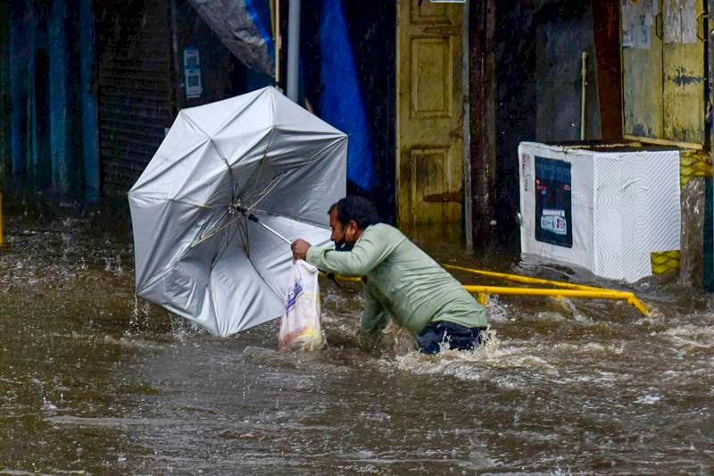 mumbai rains, mumbai rains today, mumbai rains now, mumbai rains latest news, mumbai rains 2020, mumbai rain today, mumbai rain news, mumbai rain forecast, mumbai rain alert, mumbai rain imd, mumbai rain images