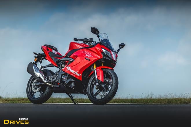 2020-bs6-tvs-apache-rr310-review-racing-red-1