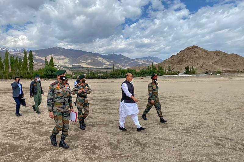 rajnath singh, rajnath singh ladakh, rajnath singh in ladakh, rajnath singh china ladakh, india, china, india china border standoff, LAC standoff