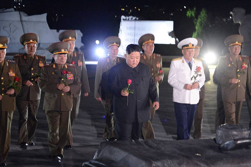 North Korea War Anniversary, North Korea, North Korea leader Kim Jong Un, Day of Victory in the Great Fatherland Liberation War, Korean War armistice, Paektusan, commemorative pistols, kim images