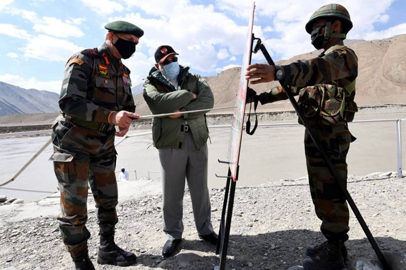 Modi in Ladakh, Narendra Modi, Modi in Ladakh pics, CDS Bipin Rawat, Ladakh leh, India China news latest updates