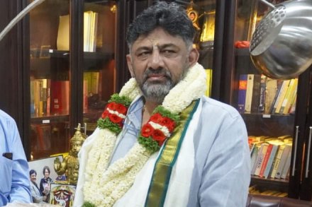 DK Shivakumar takes charge as Karnataka Congress president. DK Shivakumar takes charge as Karnataka Congress president.