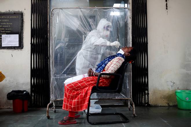 Delhi records highest single-day spike of 2,024 COVID-19 cases; death toll rises to 4,426 Delhi records highest single-day spike of 2,024 COVID-19 cases; death toll rises to 4,426