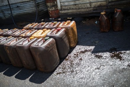 smuggling, illicit trade, fake products, indian economy