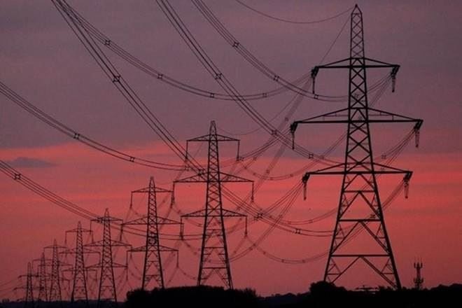 However, while the UPPCL had cleared the first tranche of the dues to all the CPSUs, PGCIL, the cogenerators and RE generators, it released only a paltry 12.5% of the dues to the IPPS.
