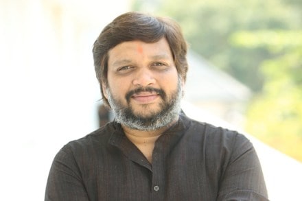 Scripts based on a rural backdrop or to the ones alike Hollywood, nothing seems to work for Marathi films.