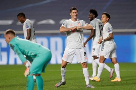 Soccer Football - Champions League - Quarter Final - FC Barcelona v Bayern Munich - Estadio da Luz, Lisbon, Portugal - August 14, 2020 Bayern Munich's Robert Lewandowski celebrates scoring their sixth goal, as play resumes behind closed doors following the outbreak of the coronavirus disease (COVID-19) Manu Fernandez/Pool via REUTERS TPX IMAGES OF THE DAY Soccer Football - Champions League - Quarter Final - FC Barcelona v Bayern Munich - Estadio da Luz, Lisbon, Portugal - August 14, 2020 Bayern Munich's Robert Lewandowski celebrates scoring their sixth goal, as play resumes behind closed doors following the outbreak of the coronavirus disease (COVID-19) Manu Fernandez/Pool via REUTERS TPX IMAGES OF THE DAY