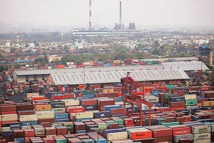 CCRI rating, CCRI target price, LLF calculation, Dedicated Freight Corridor, LLF costs. latest news on CCRI rating CCRI rating, CCRI target price, LLF calculation, Dedicated Freight Corridor, LLF costs. latest news on CCRI rating