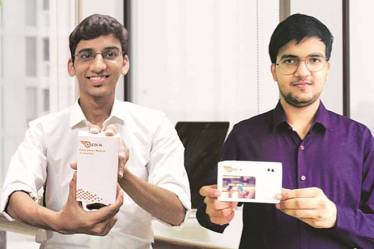 Eden founders Pranjal Kacholia (L) and Divyansh Mathur