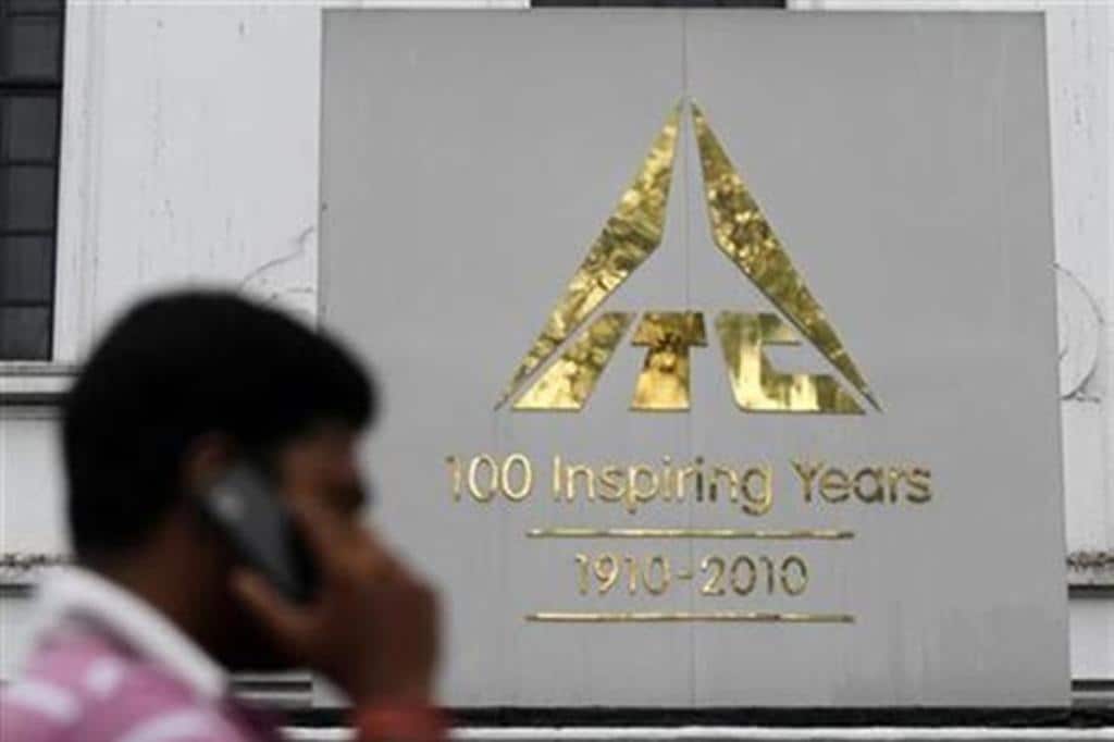 The deadlock between two equally poised large shareholders is hurting minority owners. The stalemate has gone on for too long. 