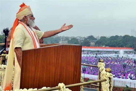 PM Modi says Ladakh to be made a carbon-neutral region.