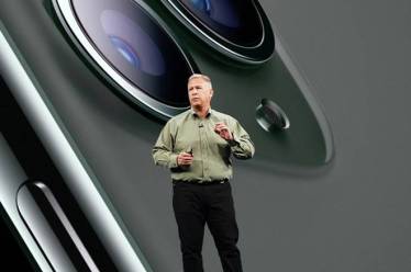 Apple’s longtime marketing boss Phil Schiller steps down, will continue to serve as an “Apple Fellow”