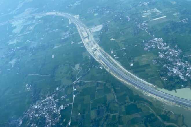 The construction work on the ambitious expressway project is going on at full speed. The construction work on the ambitious expressway project is going on at full speed.