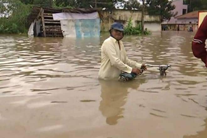 The team members reviewed a road stretch washed away between Bela and Korambhi in Bhandara.