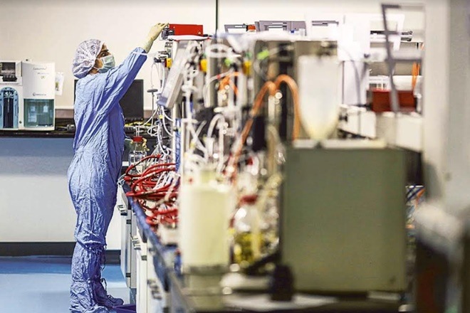 The insulin glargine market in the US is significant, with $1.3-bn sales for Lantus and $876-m for Basaglar in CY2019. The insulin glargine market in the US is significant, with $1.3-bn sales for Lantus and $876-m for Basaglar in CY2019.