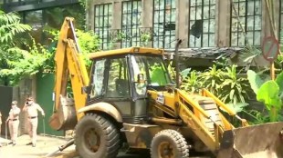 "The expression used by her has displeased certain quarters and caused angst in certain quarters particularly a political party which is a part of the government in Maharashtra," Ranaut's amended petition said.