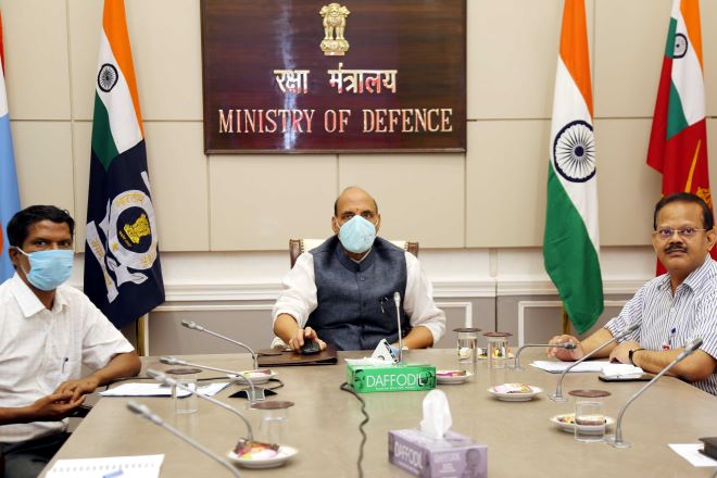 Raksha Mantri Shri Rajnath Singh launching the Aero India 2021 website (https://aeroindia.gov.in) on Friday, September 11, 2020. Also seen is Secretary (Defence Production) Shri Raj Kumar. The biennial exhibition will be held from February 03-07, 2021 at Air Force Station, Yelahanka, Bengaluru in Karnataka.