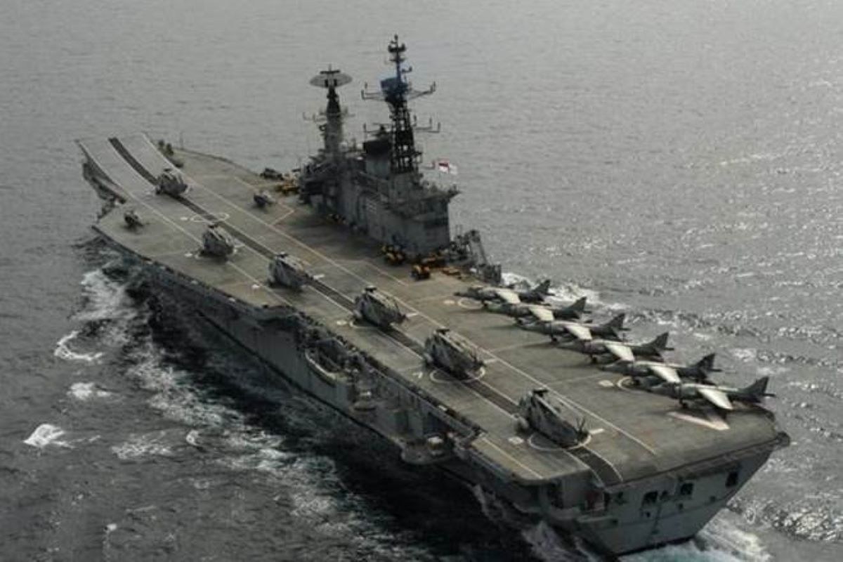 Ins Viraat Ship INS Viraat: Indian Navy’s majestic ship sets sail for the last time, to ...