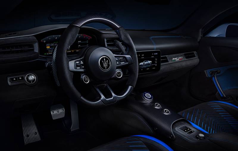 The new MC20 will be connected at all times with the Maserati Connect program. The full range of services includes connected navigation, Alexa and Wifi Hotspot and can also be managed through the Maserati Connect smartphone or smartwatch App.