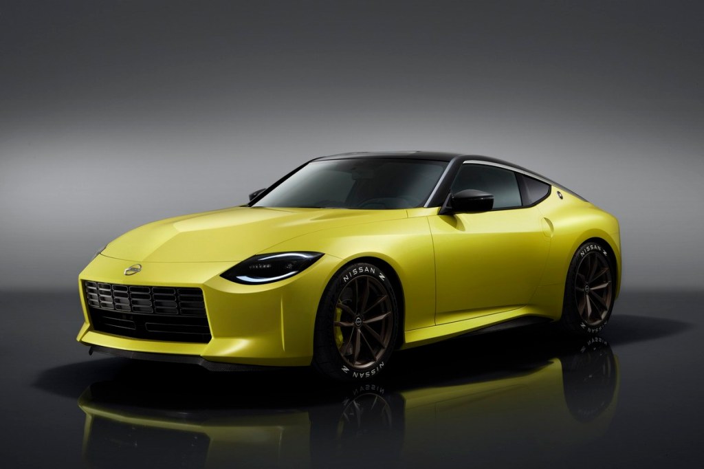 Nissan Proto Z previews next-gen sportscar: Twin-turbo V6, manual transmission, features detailed