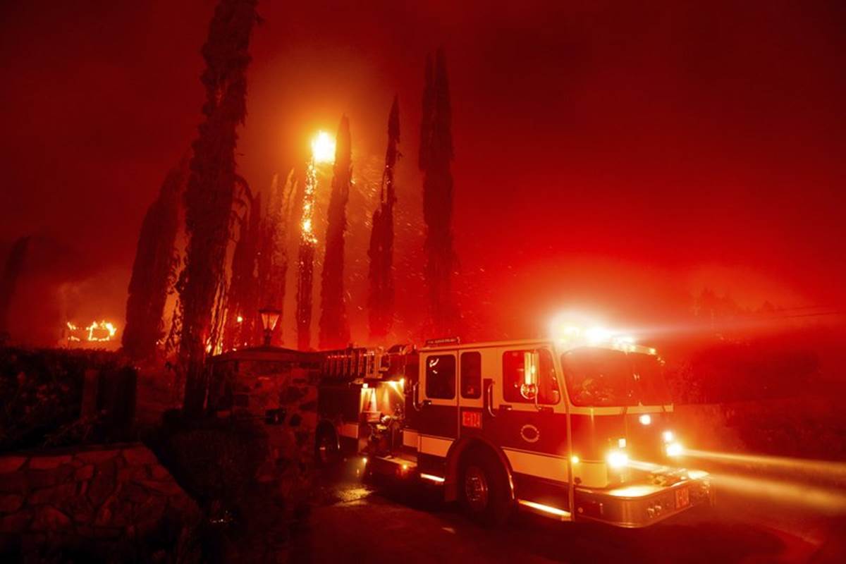 Northern California wildfire, Northern California wildfire news, Oakmont Gardens, Sonoma County, latest news on Northern California wildfire Northern California wildfire, Northern California wildfire news, Oakmont Gardens, Sonoma County, latest news on Northern California wildfire