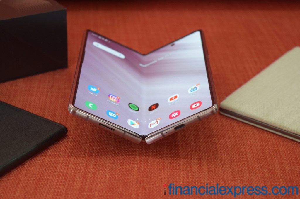 Samsung Galaxy Fold 2