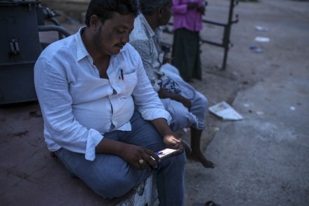 mobile connectivity, rural urban divide, internet subscribers, mobile access in rural India, digital india