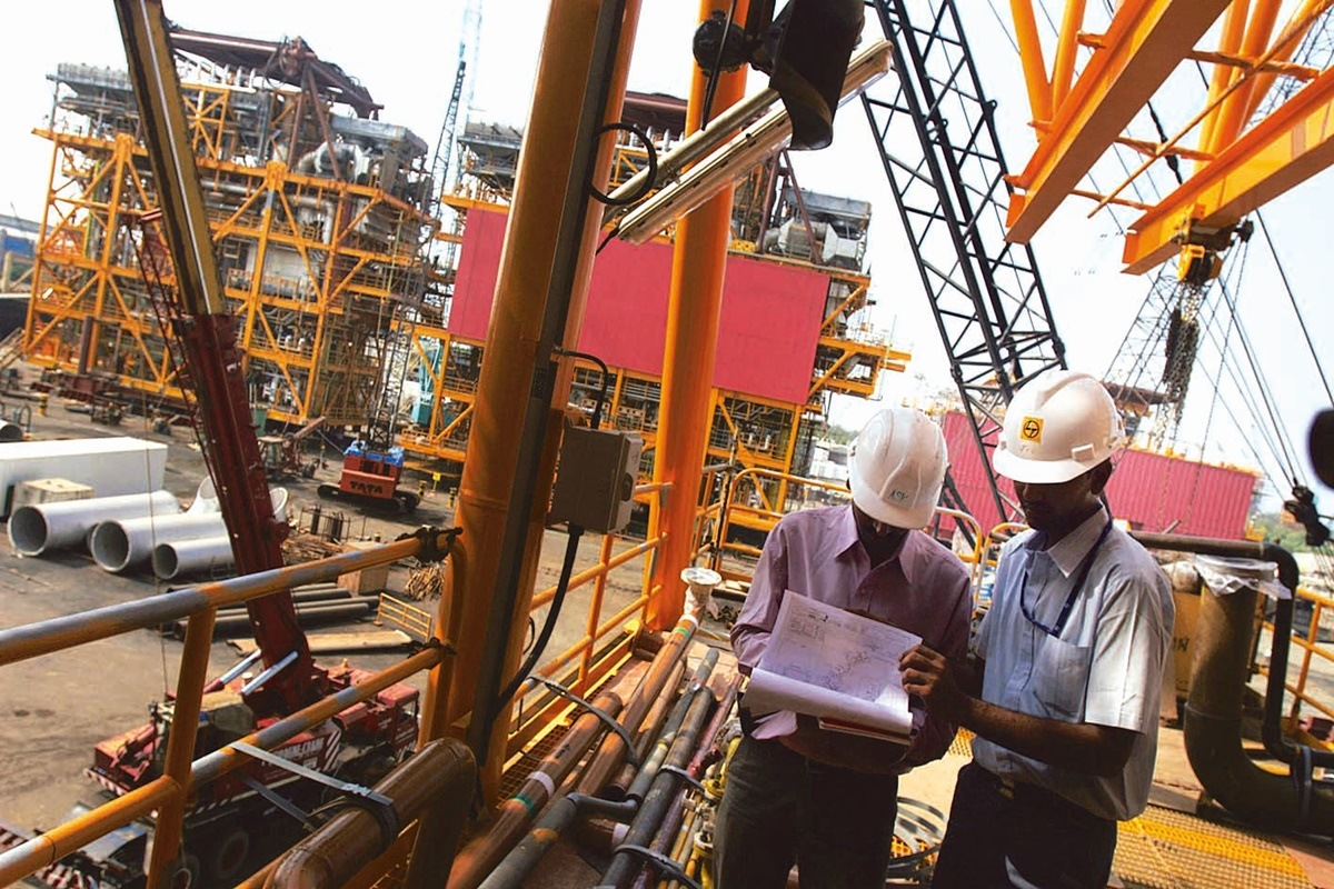 HOLT suggests 41% upside now compared to the average HOLT suggested downside of 30% earlier.