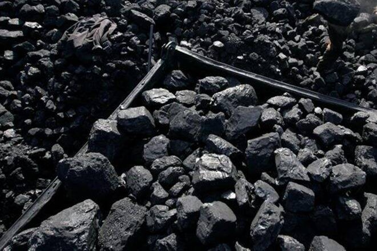 However, the supply of fuel by the coal behemoth to the power sector increased by 22.4 per cent to 35.74 million tonnes (MT) in September compared to 29.20 MT in the corresponding month of previous fiscal. However, the supply of fuel by the coal behemoth to the power sector increased by 22.4 per cent to 35.74 million tonnes (MT) in September compared to 29.20 MT in the corresponding month of previous fiscal.